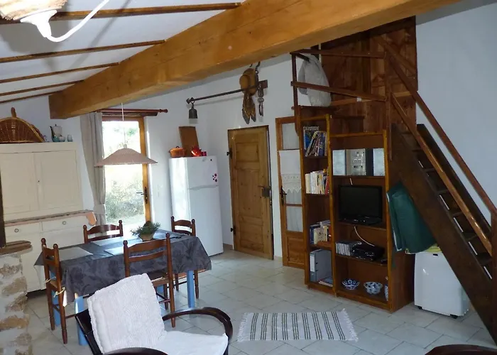 A La Ferme - Hautes-corbieres 度假居