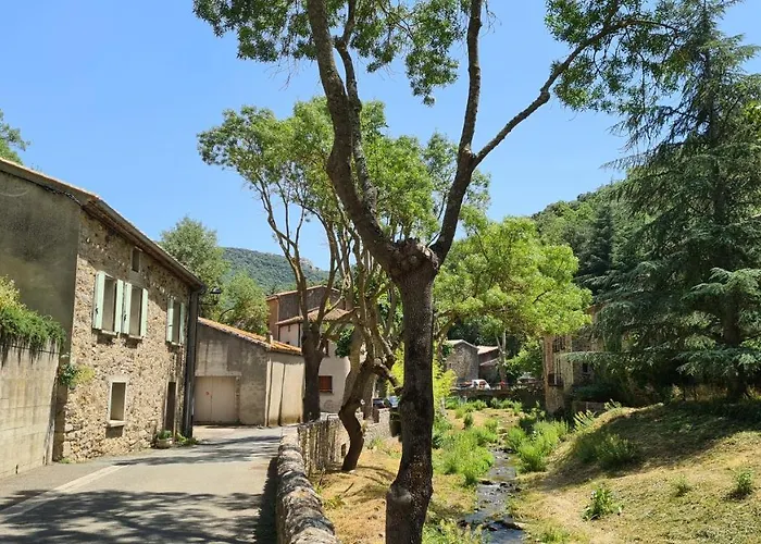 A La Ferme - Hautes-corbieres * Termes (Aude)